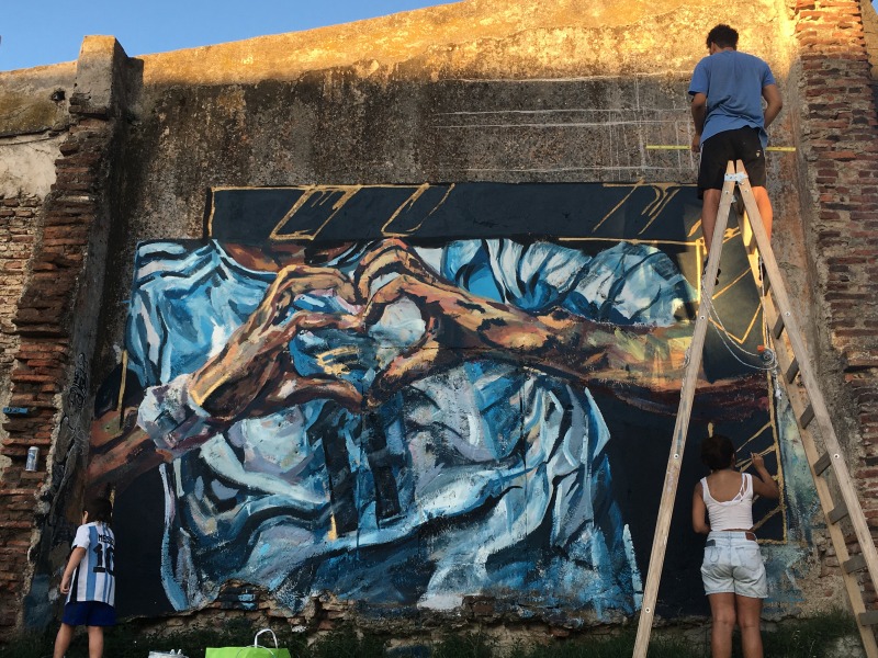 El arte sirve para poetizar la realidad